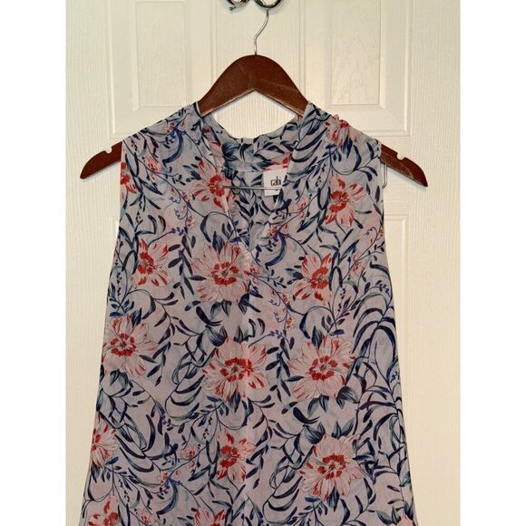 CAbi Stem Floral Sleeveless Top Blouse Blue Red Size Medium - Picture 4 of 15